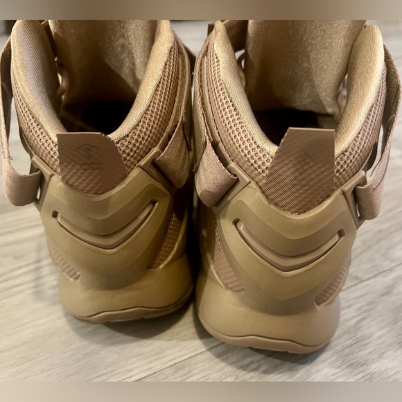 LEBRON SOLDIER IX DESERT CAMO size 14 - Picture 5 of 8